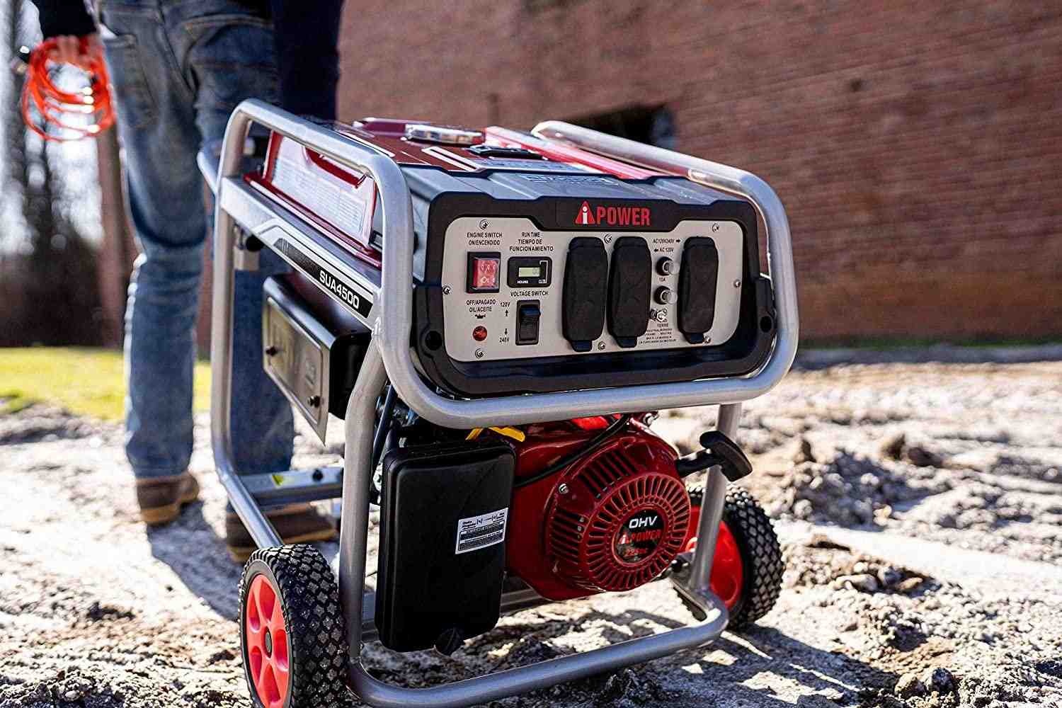 Бензогенератор для дачи и сада