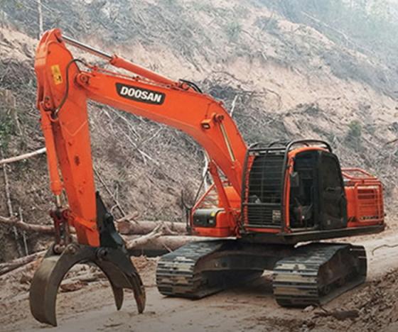 Гусеничный экскаватор DOOSAN DX220AF
