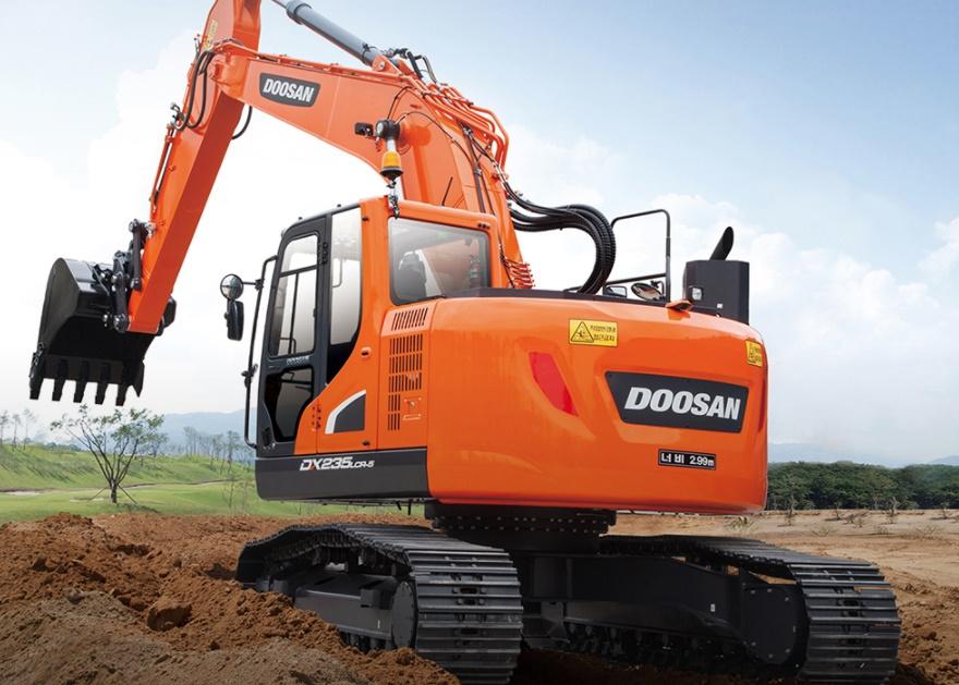 Гусеничный экскаватор DOOSAN DX235LCR-5