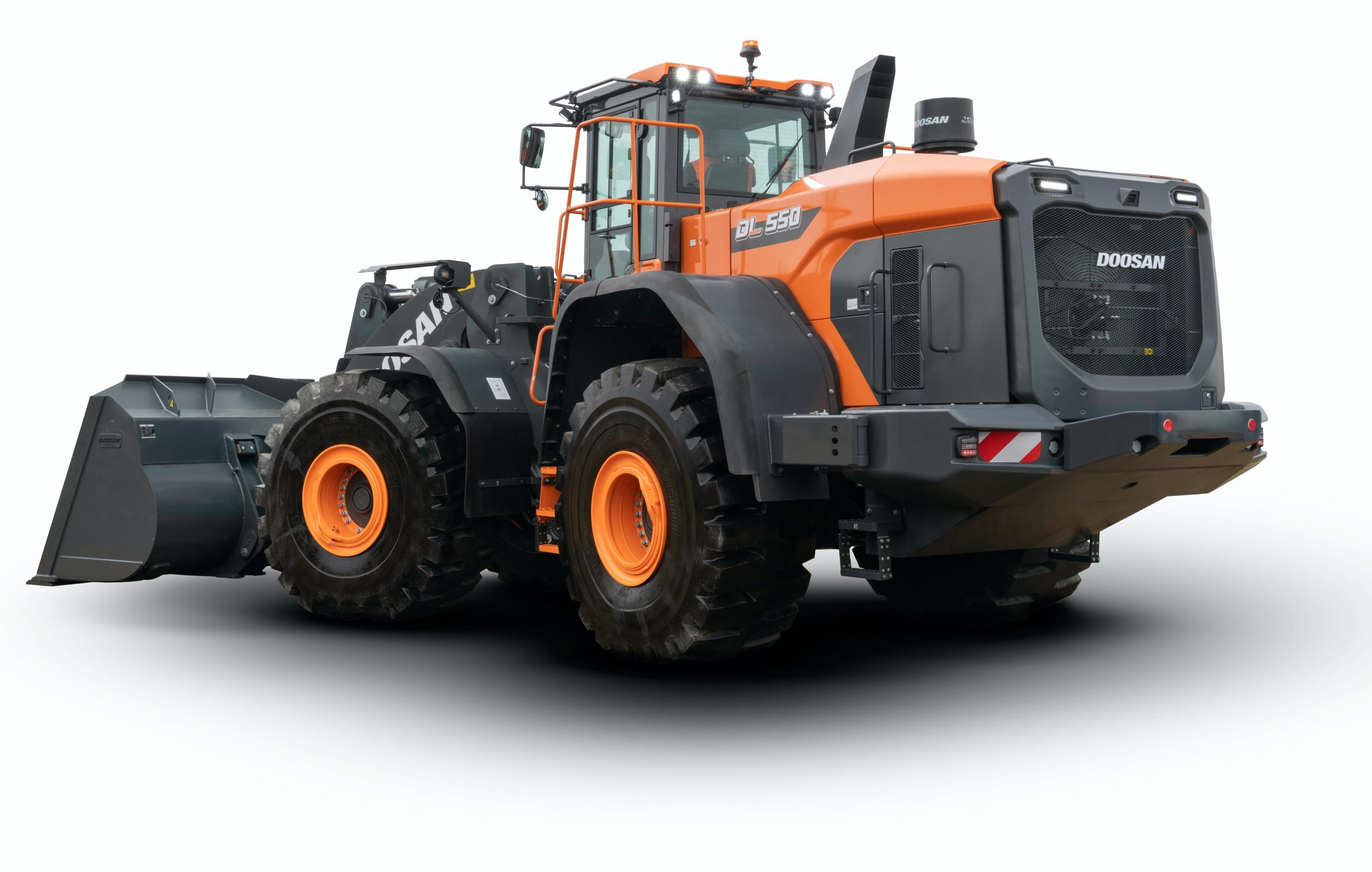 Колесный погрузчик DOOSAN DL550-7