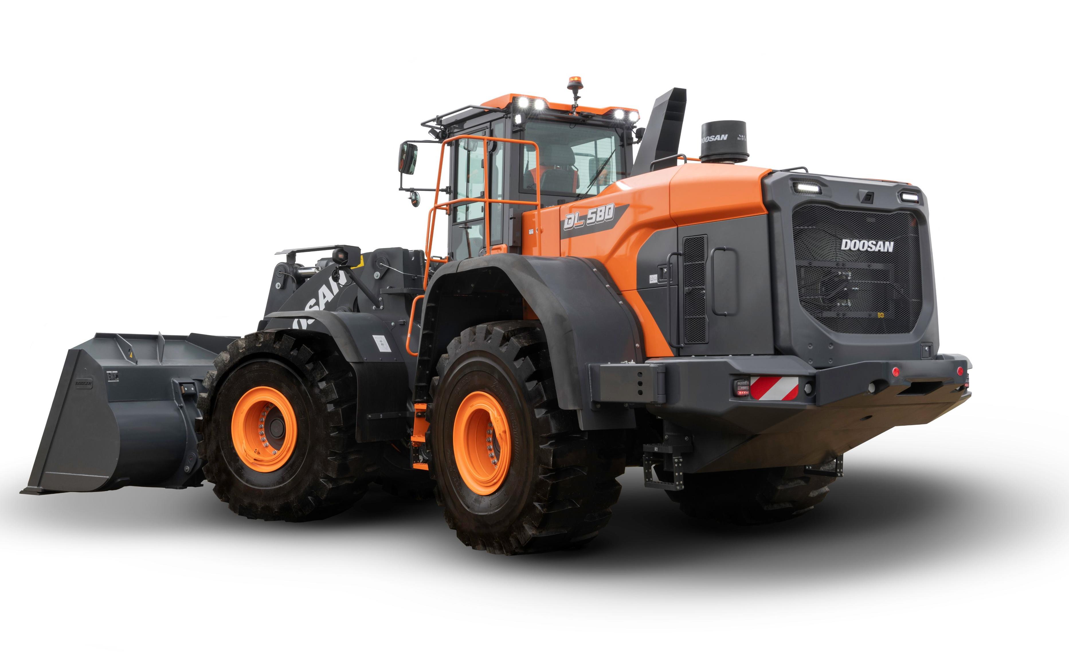 Колесный погрузчик DOOSAN DL580-7