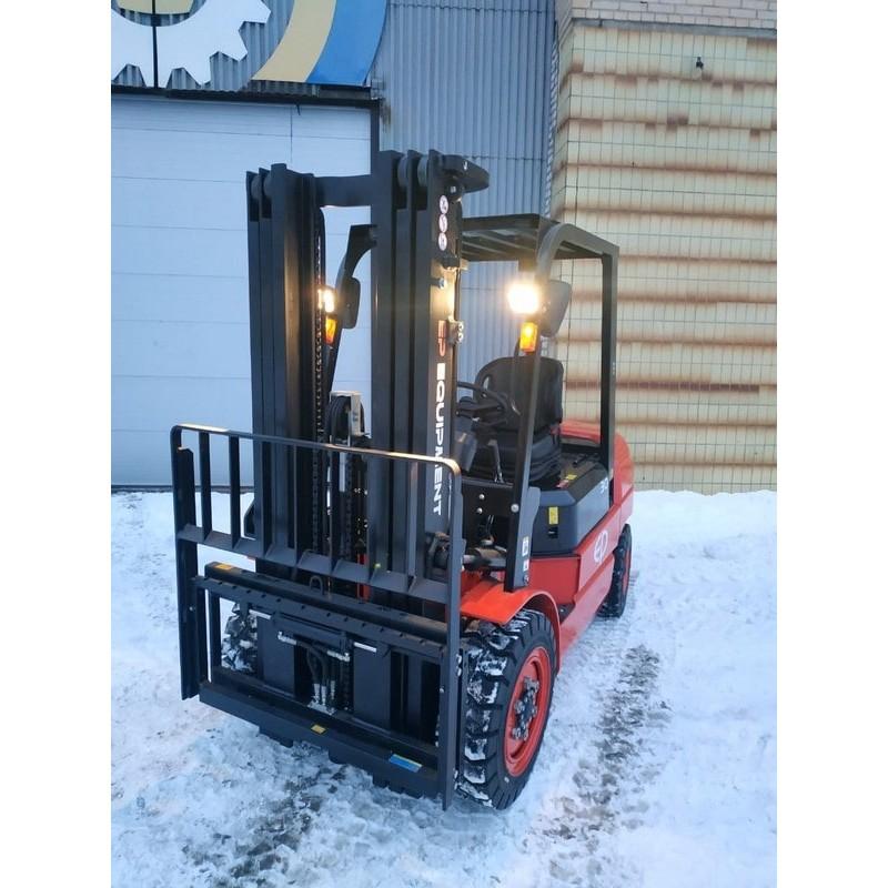 Дизельный автопогрузчик EP CPCD30T3