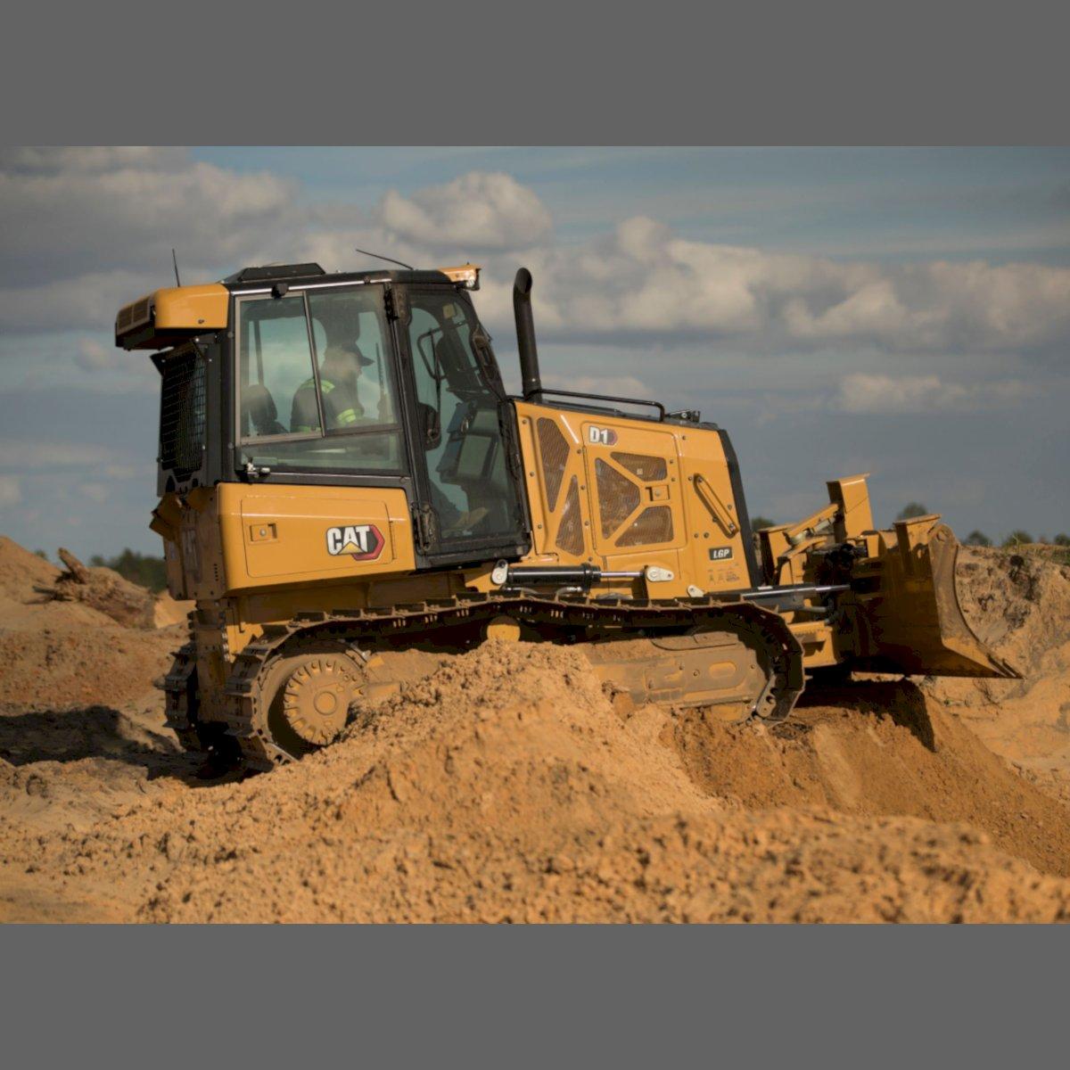 Бульдозер CAT D1